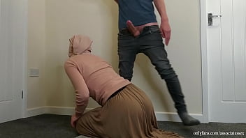 French beurette in hijab was fucked while praying